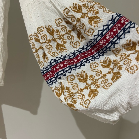 Women's Cream and Brown Embroidered Top - Picture 3 of 3